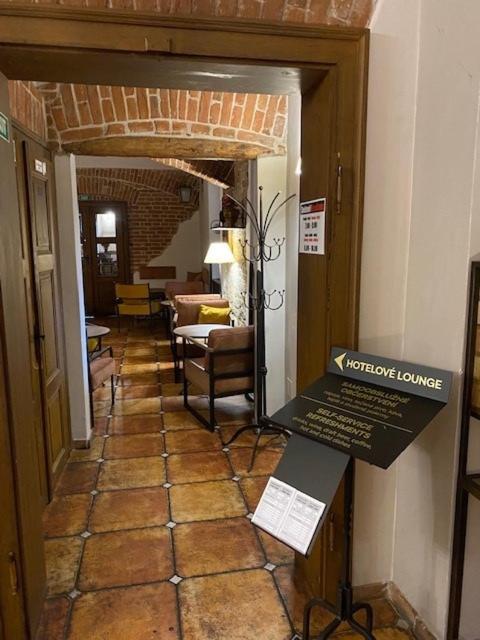Via Ironia Hotel 3*